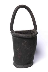 1867b